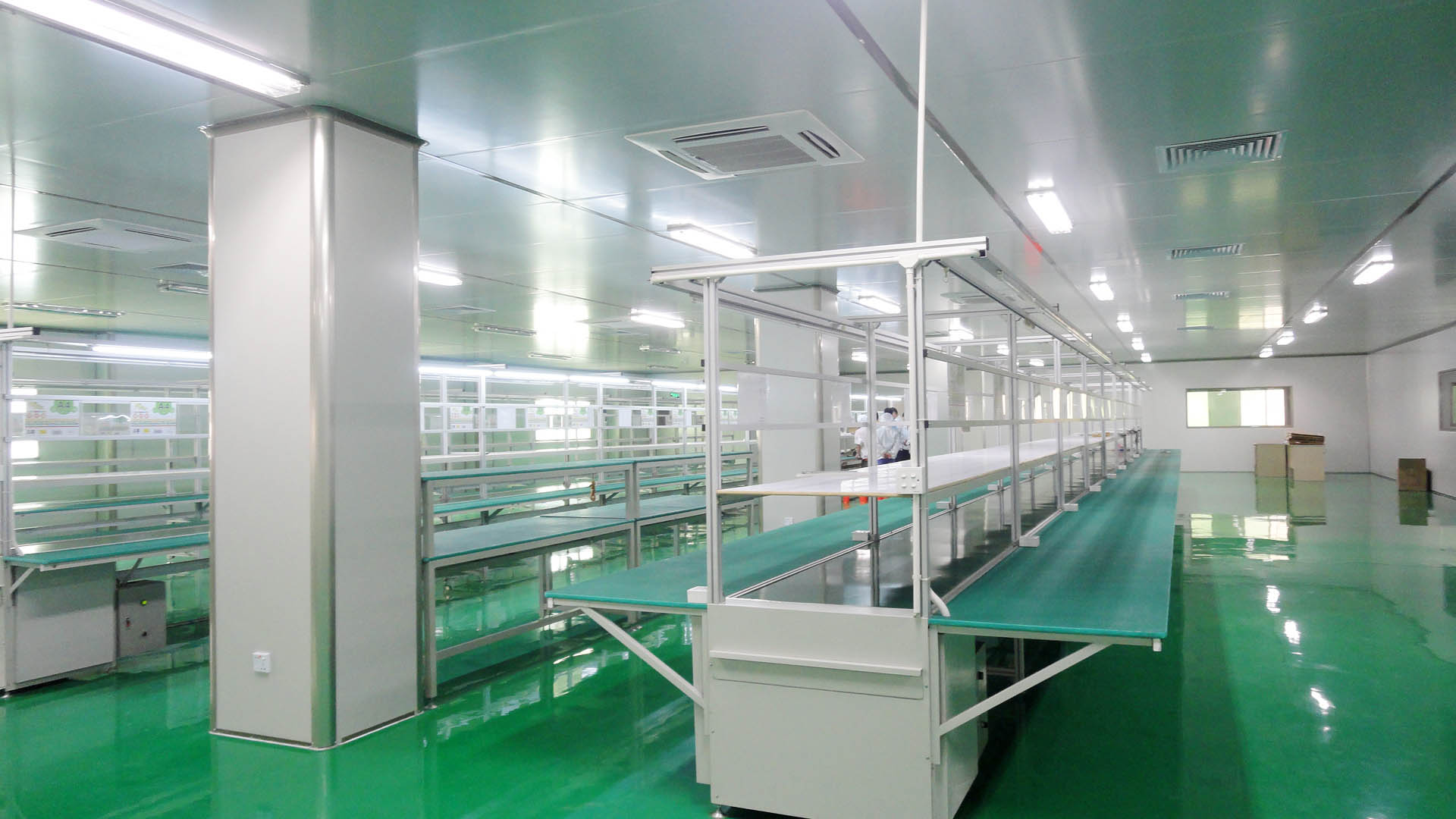 廣州光學(xué)鏡片凈化車間無塵防靜電工程項(xiàng)目(圖1)